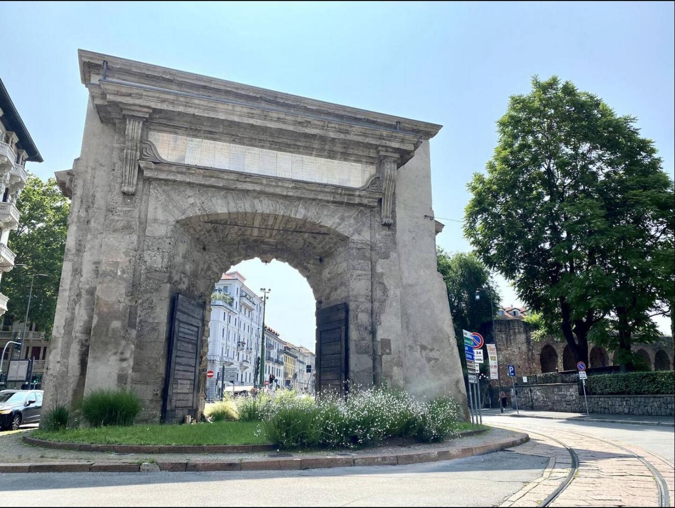 Wonderful Downtown Apartment-Hd Netflix, King-Size Bed, Two Minutes' Walk From Metro Mediolan Zewnętrze zdjęcie